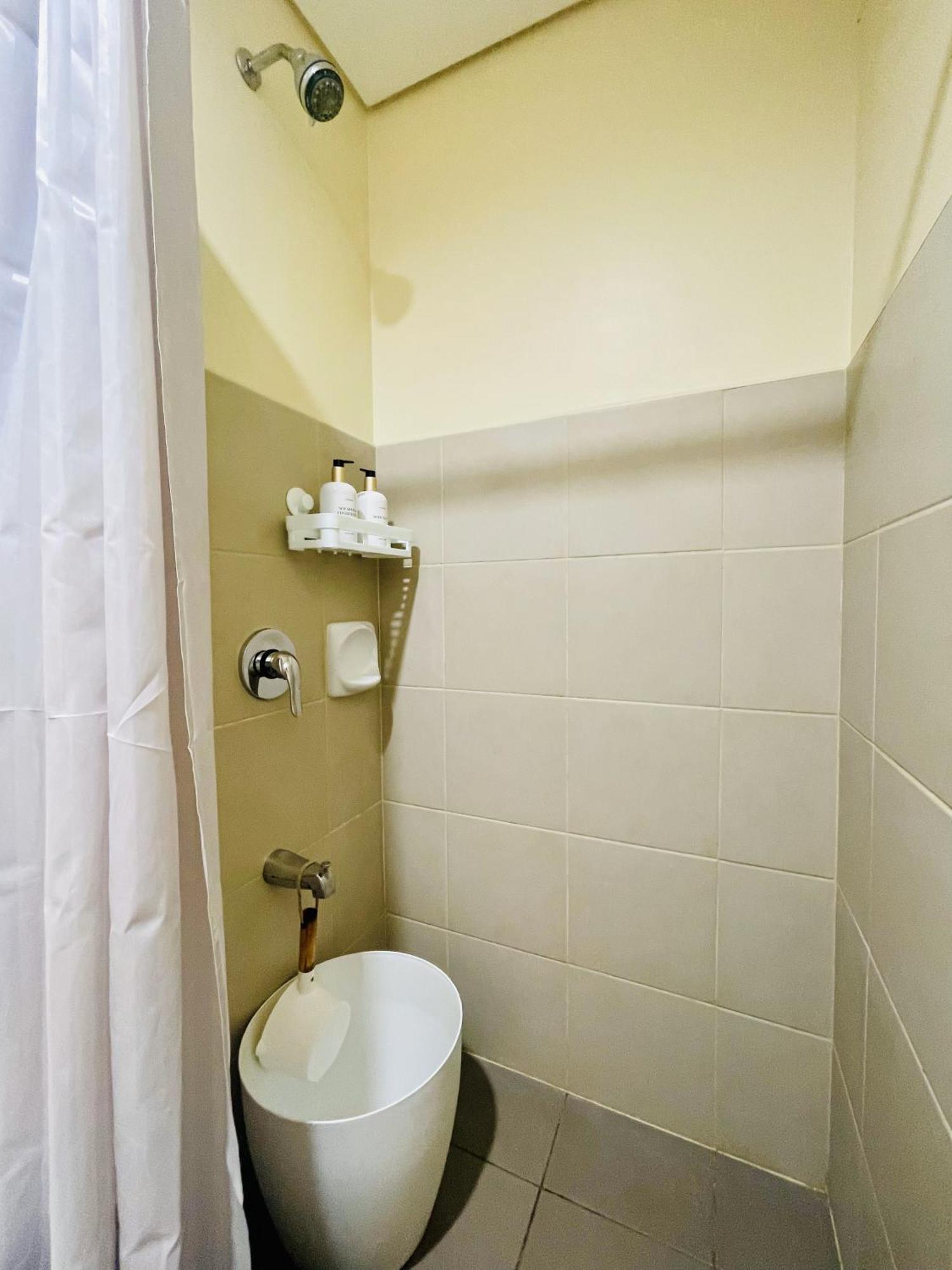 2-Bedroom Condo Unit With Balcony At Centrio Tower Beside Ayala Centrio Mall Downtown Cdo 카가얀드오로 외부 사진