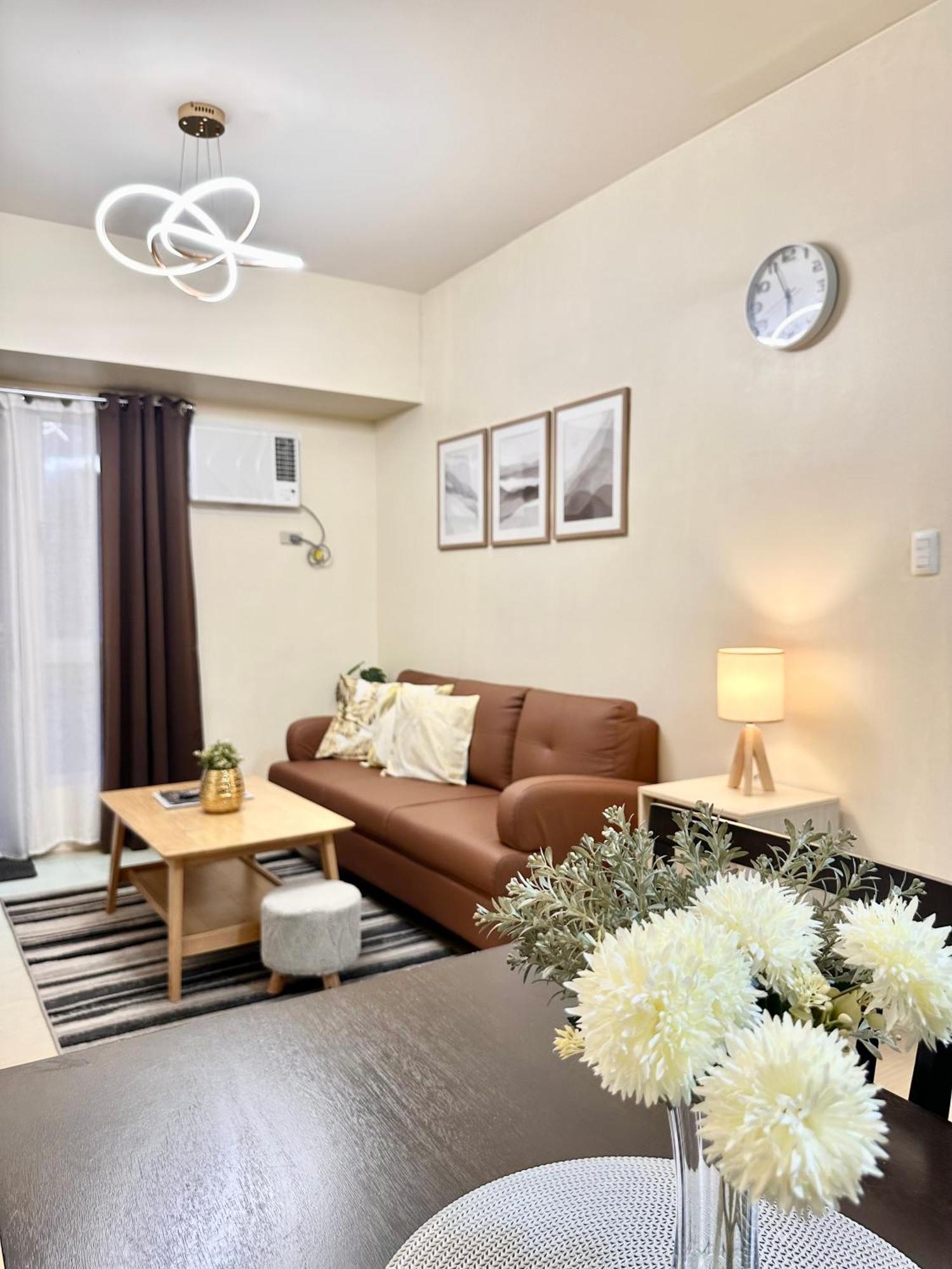2-Bedroom Condo Unit With Balcony At Centrio Tower Beside Ayala Centrio Mall Downtown Cdo 카가얀드오로 외부 사진