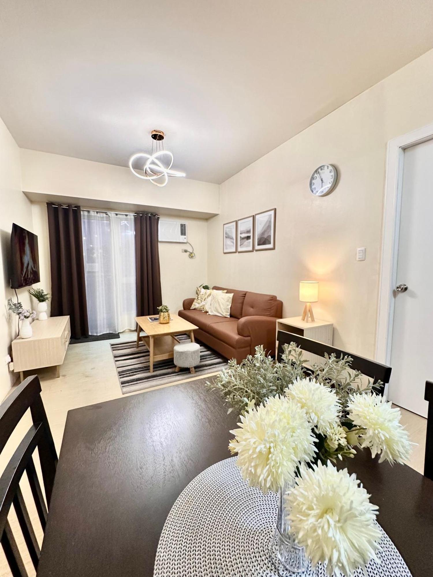 2-Bedroom Condo Unit With Balcony At Centrio Tower Beside Ayala Centrio Mall Downtown Cdo 카가얀드오로 외부 사진
