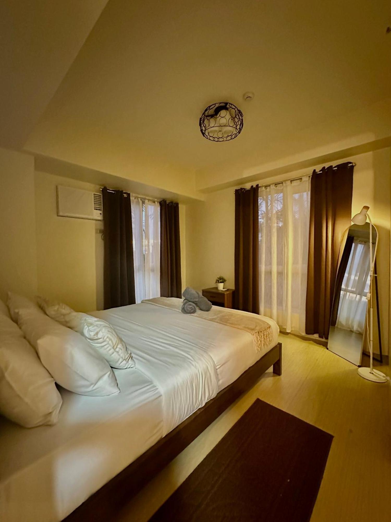 2-Bedroom Condo Unit With Balcony At Centrio Tower Beside Ayala Centrio Mall Downtown Cdo 카가얀드오로 외부 사진